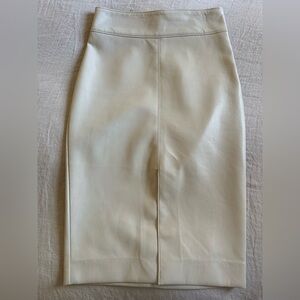 Aritzia Babaton Pegu Skirt Size 0 - Matte Pearl